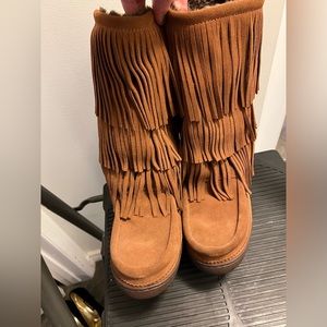 Manitobah tall dancer boots